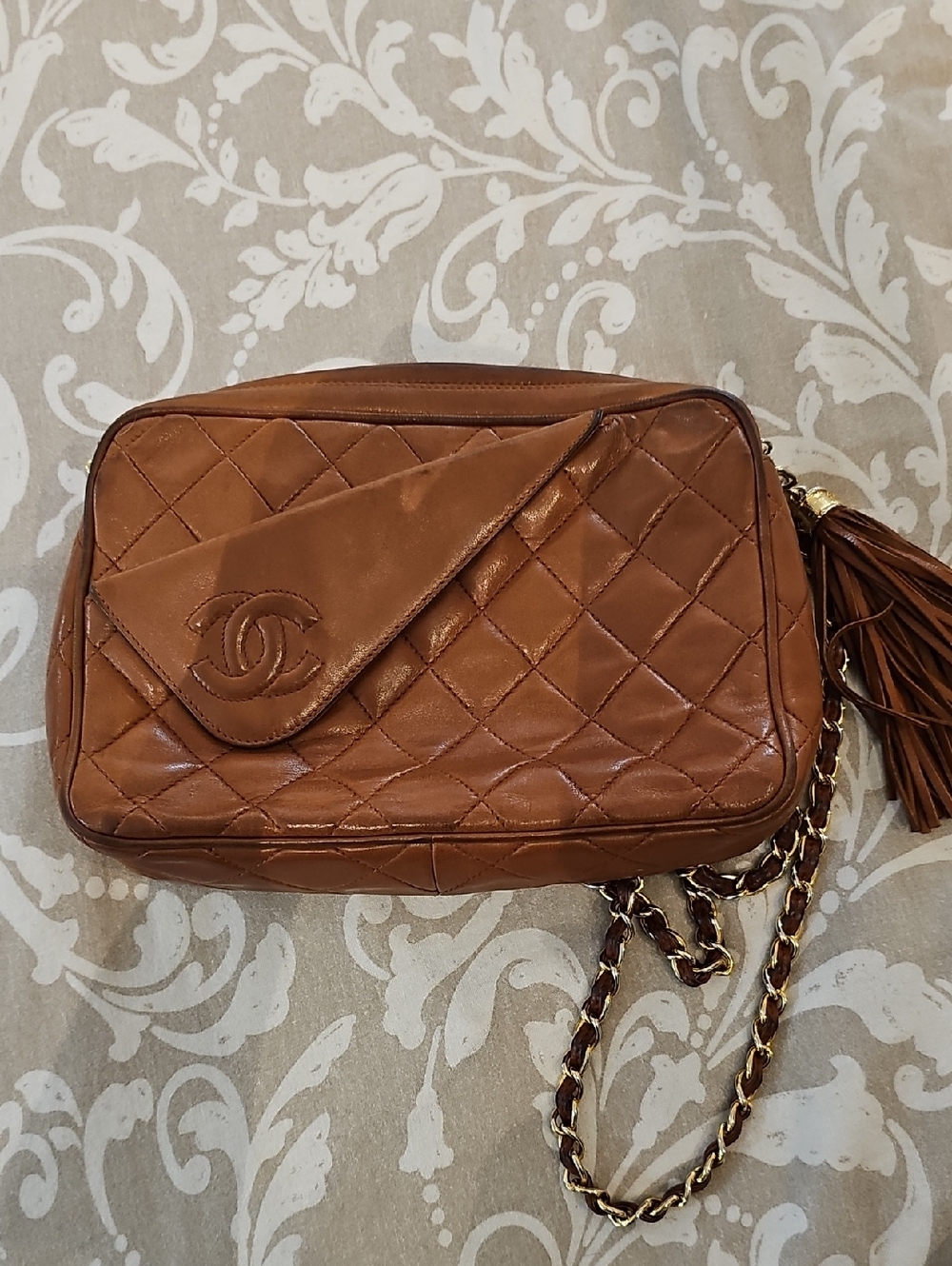 Vintage Chanel Quilted Tassel Camera Bag – Cognac Lambskin Crossbody